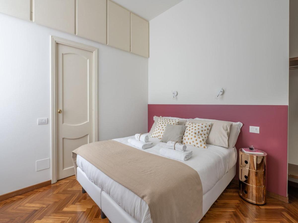 The Best Rent - Gorgeous Two-Bedroom Apartment In Porta Nuova District ミラノ エクステリア 写真