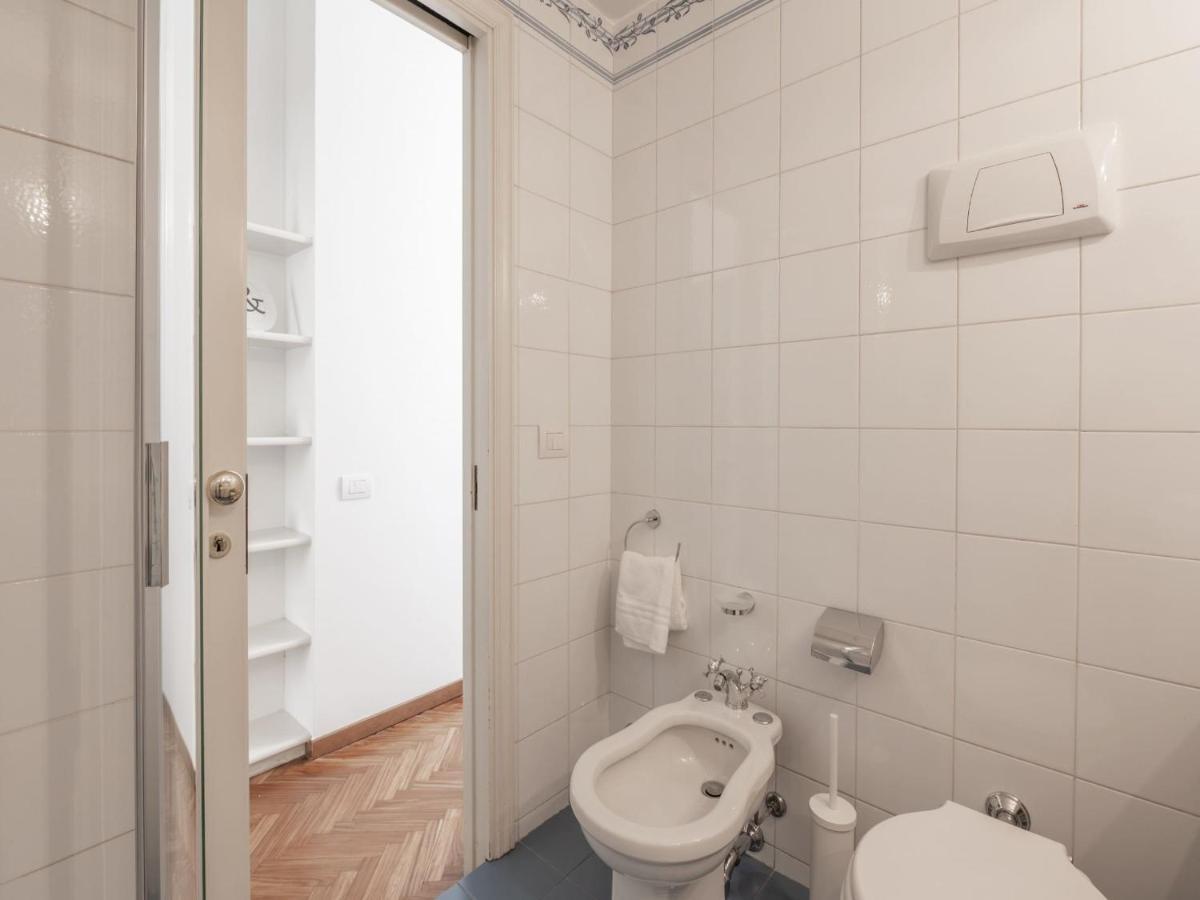 The Best Rent - Gorgeous Two-Bedroom Apartment In Porta Nuova District ミラノ エクステリア 写真