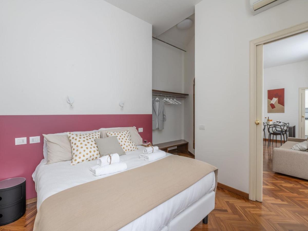 The Best Rent - Gorgeous Two-Bedroom Apartment In Porta Nuova District ミラノ エクステリア 写真